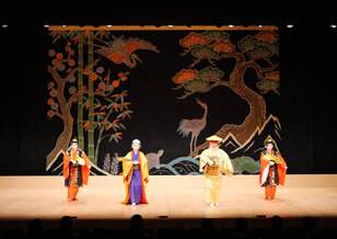 【公演レポート】10月15日 糸満市南山組踊保存会「仲秋に唱える」掲載しました